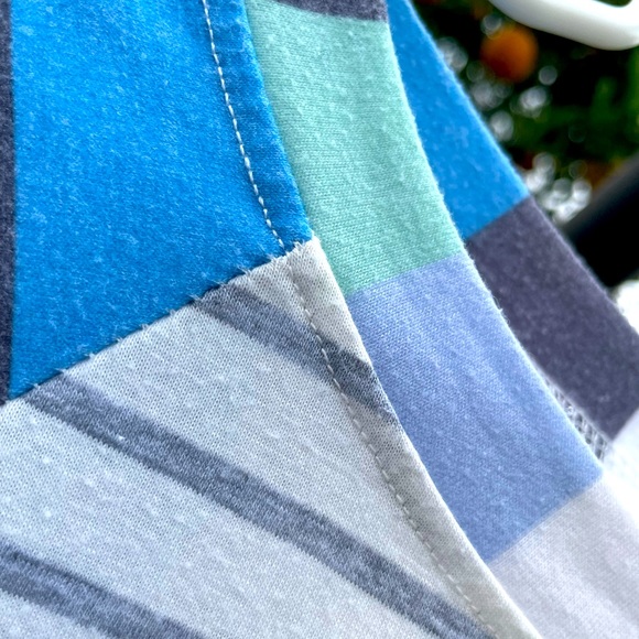 Cute Shirt With 3/4 Sleeves!!! - Picture 4 of 5